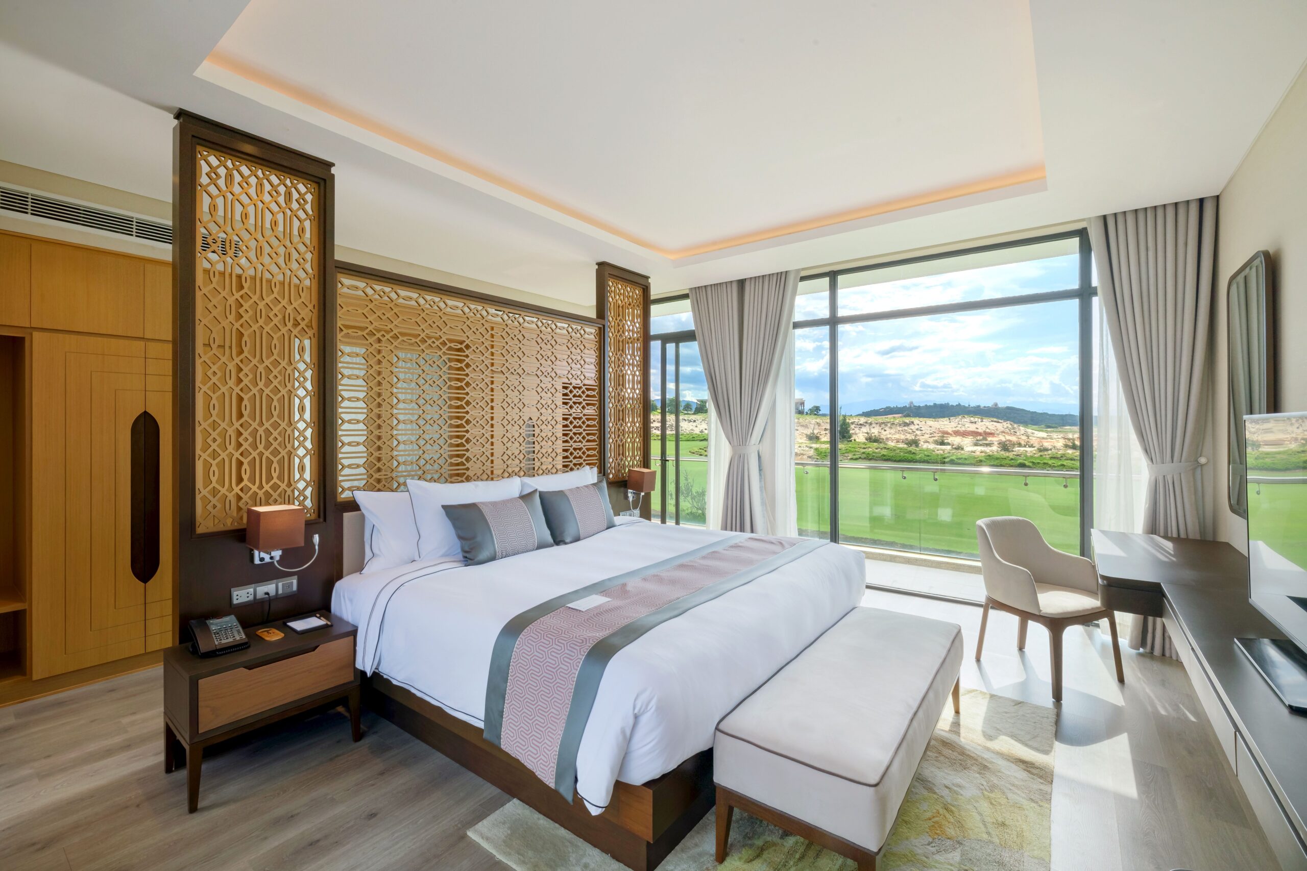 Wyndham Grand Kn Paradise Cam Ranh Villa4 13